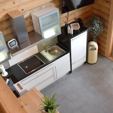 度假居 Blockhaus Waldsee 8 *