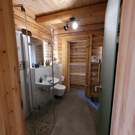 Blockhaus Waldsee 8 度假居